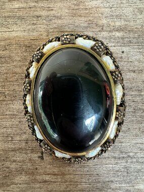 Vintage Israel Brooch Pendant Black Cabochon Milk Glass Gold Tone 31.4g